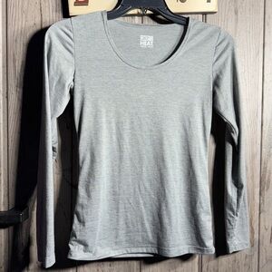 32 Degrees Women's Light Gray Long Sleeve Top